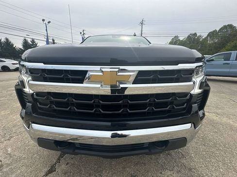 Used 2023 Chevrolet Silverado 1500 LT w/ Protection Package AWD/4WD image 33