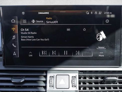 Used 2025 Audi Q5 2.0T Premium image 16