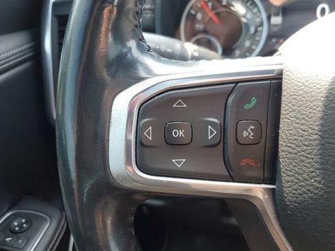 Used 2019 RAM 1500 Laramie w/ Sport Appearance Package AWD/4WD image 10