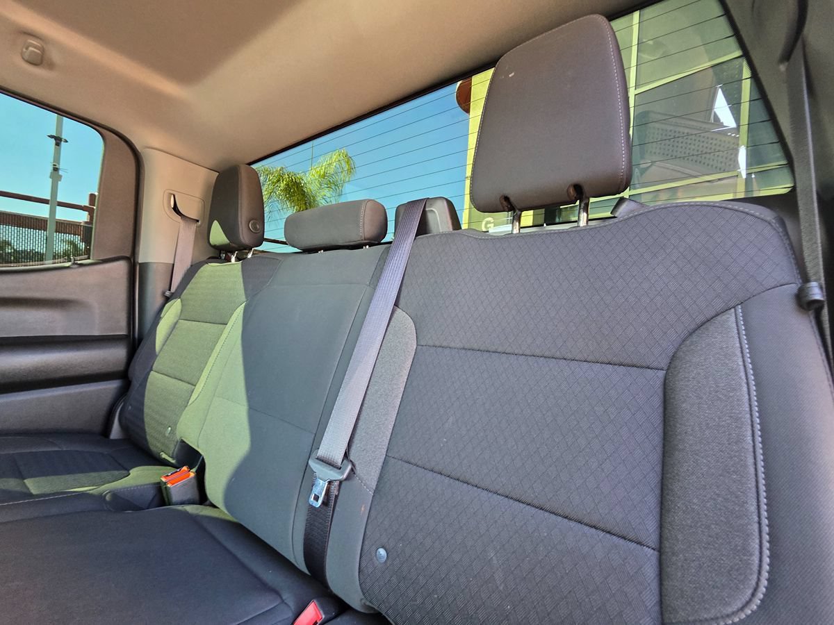 Used 2022 Chevrolet Silverado 1500 LT RWD image 26