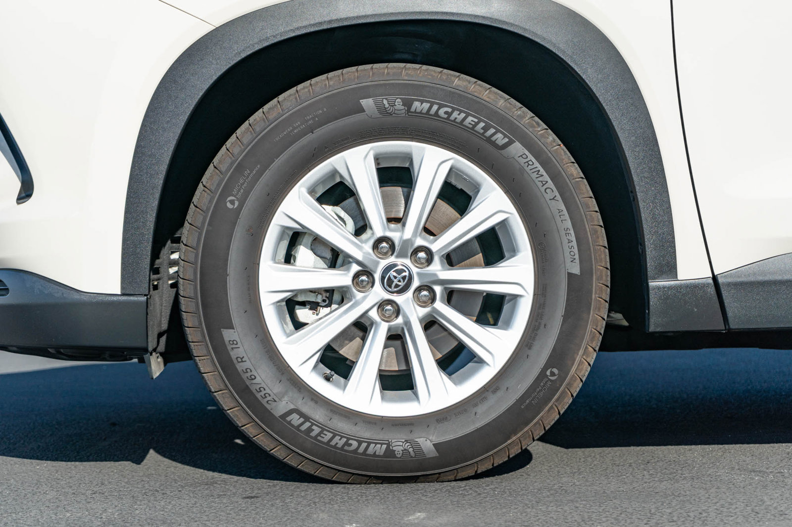 Certified 2024 Toyota Grand Highlander FWD image 5