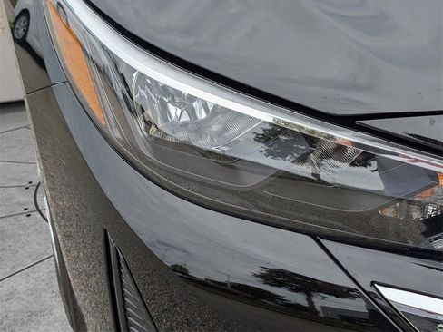 New 2025 Nissan Sentra S image 9