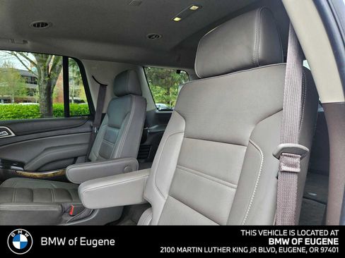 Used 2017 GMC Yukon Denali w/ Open Road Package AWD/4WD image 21