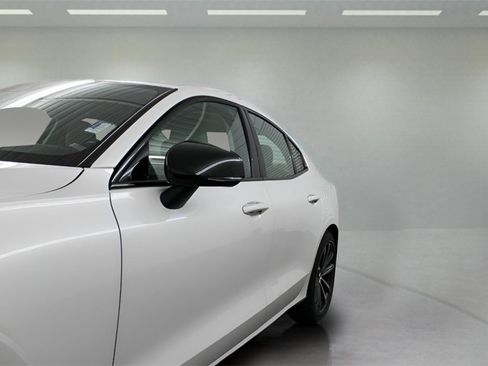 Certified 2022 Volvo S60 B5 Momentum w/ Premium Package image 31