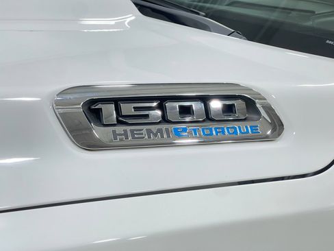Used 2022 RAM 1500 Limited AWD/4WD image 37