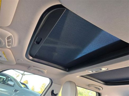 Used 2019 MINI Cooper Clubman Signature image 16