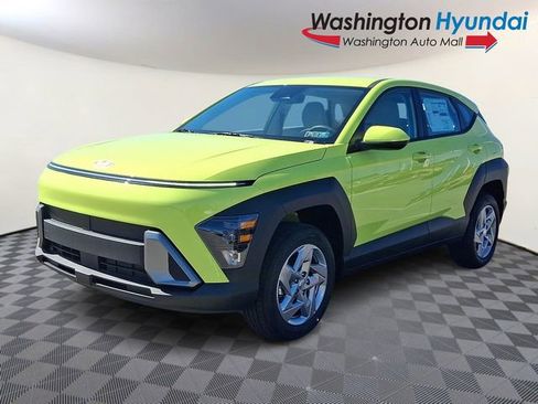 New 2026 Hyundai Kona SE image 3