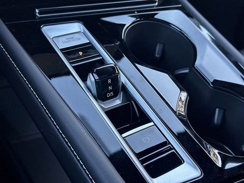 New 2026 Volkswagen Atlas Cross Sport SE image 20