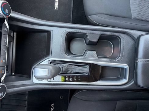 Used 2025 Nissan Sentra SV FWD image 22