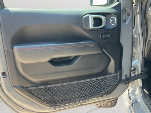 Used 2021 Jeep Gladiator Rubicon AWD/4WD image 19