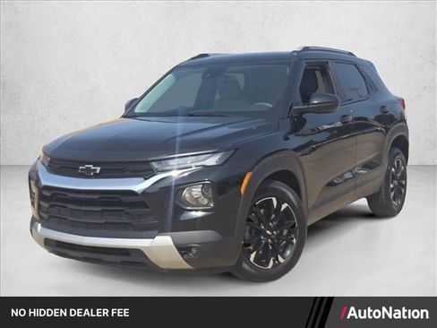 Used 2023 Chevrolet TrailBlazer LT w/ Confidence II Package FWD image 1