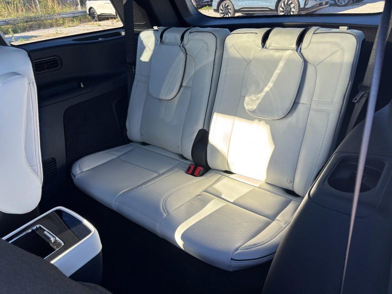 New 2027 Lincoln Aviator Black Label w/ Dynamic Handling Package AWD/4WD image 11