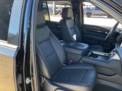 Used 2024 GMC Yukon Denali image 10