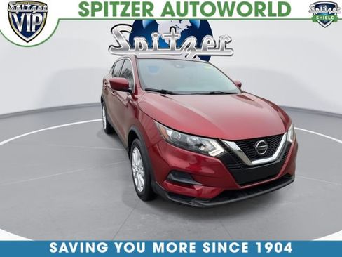 Used 2021 Nissan Rogue Sport S image 2
