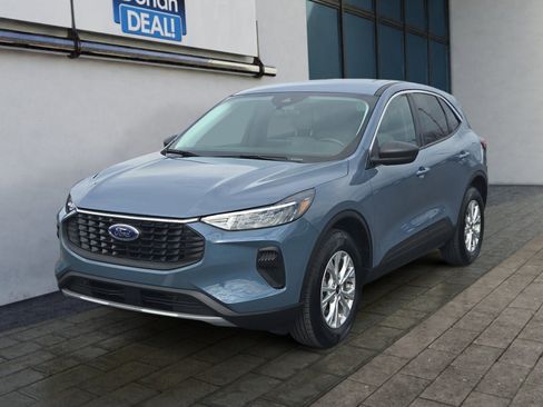 Used 2023 Ford Escape Active image 7