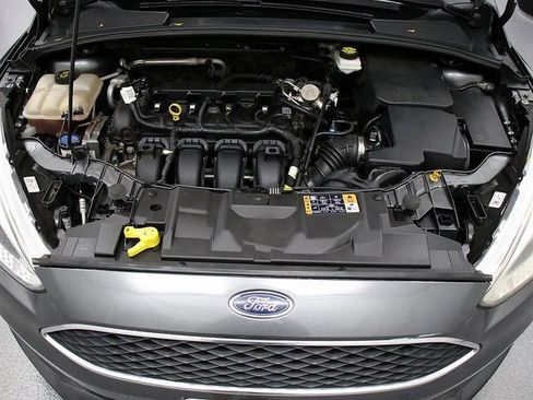 Used 2018 Ford Focus S image 26