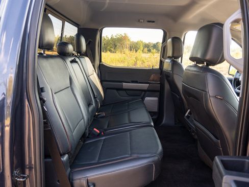Used 2021 Ford F150 Lariat AWD/4WD image 16