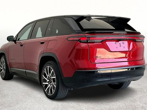 Used 2025 Jeep Wagoneer S Limited image 15