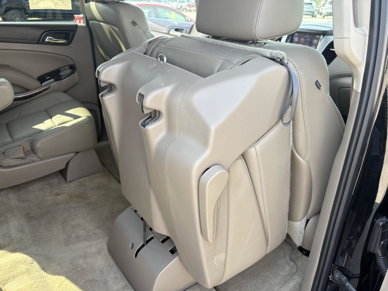 Used 2015 GMC Yukon SLT w/ Open Road Package AWD/4WD image 60