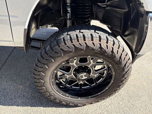 Used 2024 RAM 3500 Laramie w/ Towing Technology Group image 14