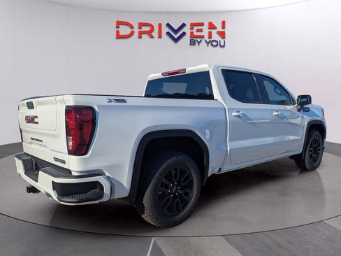 New 2026 GMC Sierra 1500 Elevation image 7
