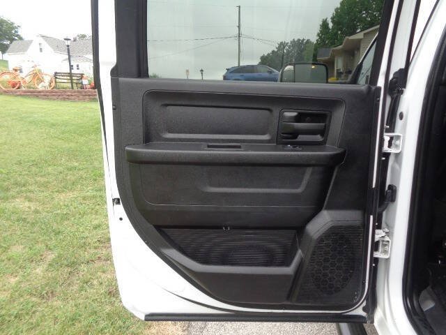 Used 2022 RAM 2500 Tradesman AWD/4WD image 25