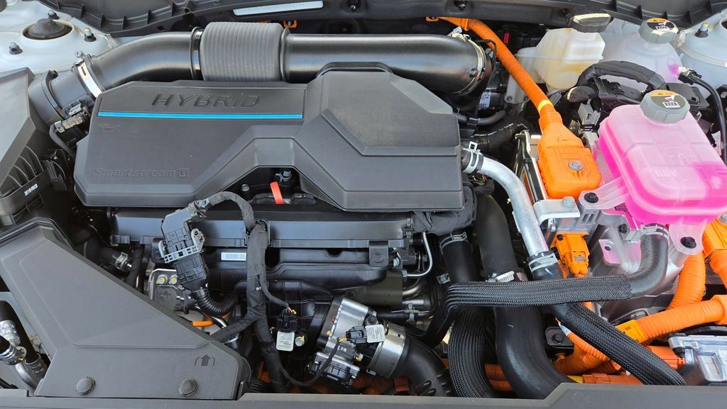 Used 2025 Hyundai Tucson SEL AWD/4WD image 27