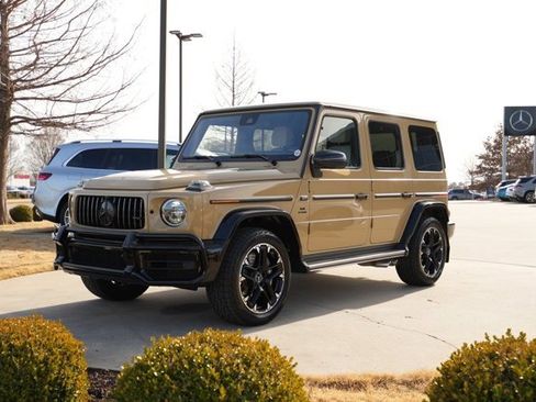 Used 2023 Mercedes-Benz G 63 AMG 4MATIC image 3