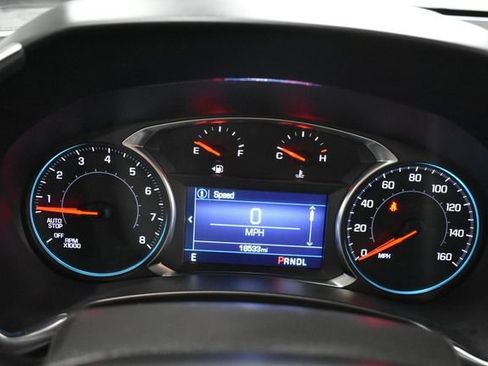 Used 2023 Chevrolet Equinox LT AWD/4WD image 14