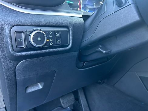 Used 2023 Ford Explorer XLT w/ Equipment Group 202A image 21