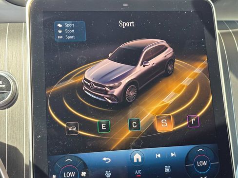 New 2026 Mercedes-Benz GLC 300 4MATIC image 38