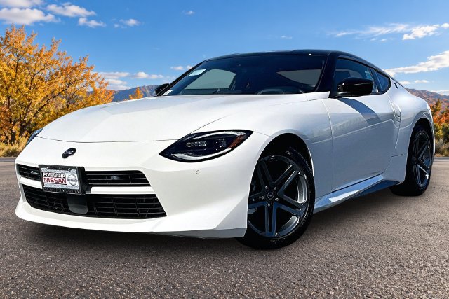 New 2027 Nissan Z Sport w/ Essentials Package (Sport) RWD image 2