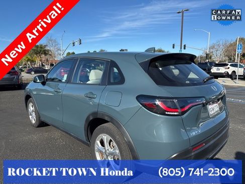 Used 2023 Honda HR-V LX image 2