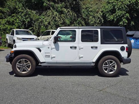 Used 2021 Jeep Wrangler Unlimited Sahara AWD/4WD image 18