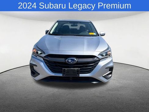 Used 2024 Subaru Legacy Premium AWD/4WD image 8