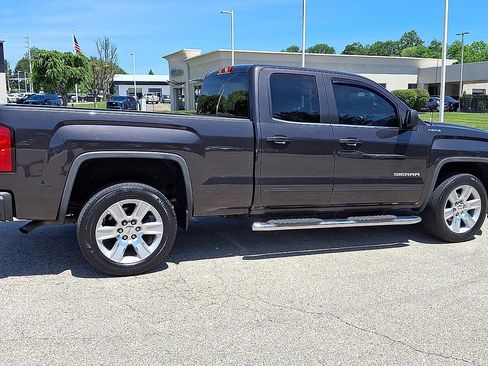 Used 2015 GMC Sierra 1500 SLE w/ SLE Value Package AWD/4WD image 9