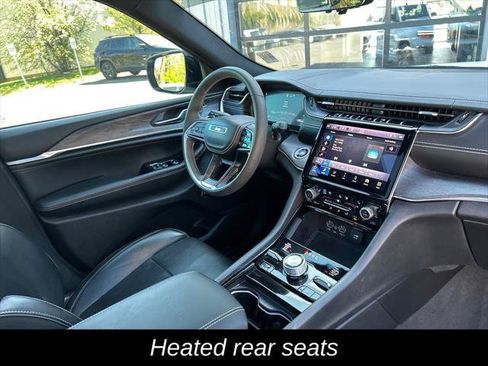 Certified 2023 Jeep Grand Cherokee Overland w/ Luxury Tech Group IV AWD/4WD image 40