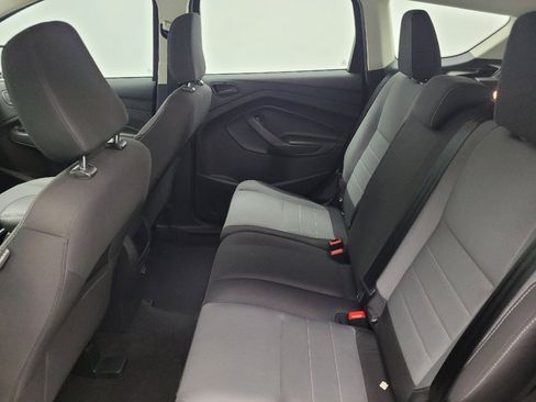 Used 2018 Ford Escape S image 18