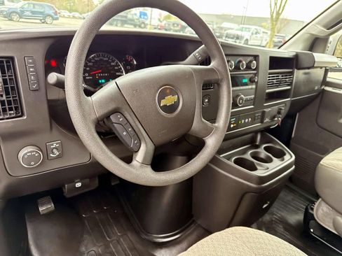 Used 2025 Chevrolet Express 2500 LT w/ LT Preferred Equipment Group RWD image 12