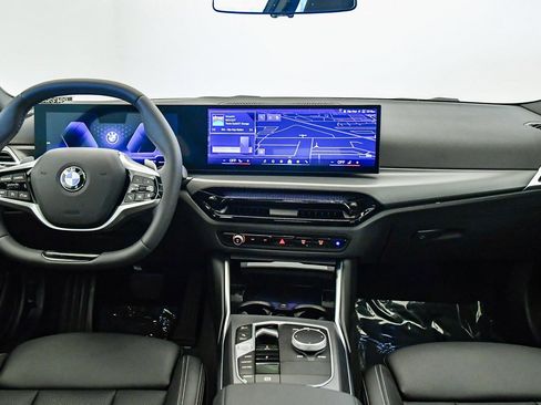 Used 2025 BMW 230i Coupe w/ Convenience Package image 16