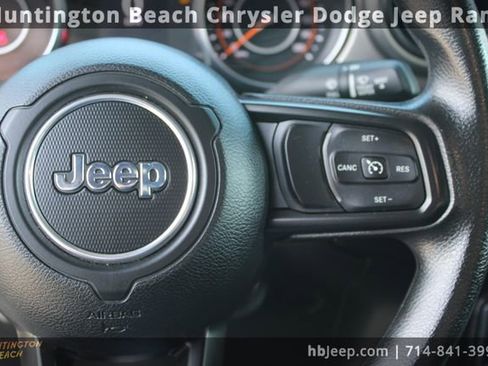 Used 2021 Jeep Wrangler Unlimited Sport image 17