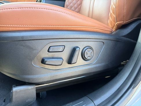 Used 2023 Kia Sorento SX Prestige AWD/4WD image 19