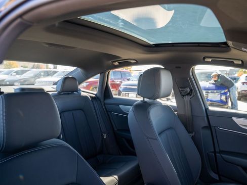 Used 2024 Audi A6 2.0T Premium image 13