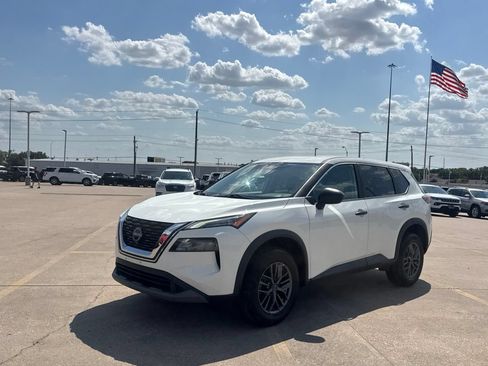 Certified 2023 Nissan Rogue S AWD/4WD image 9