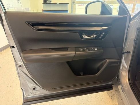 Used 2026 Honda CR-V EX-L image 40