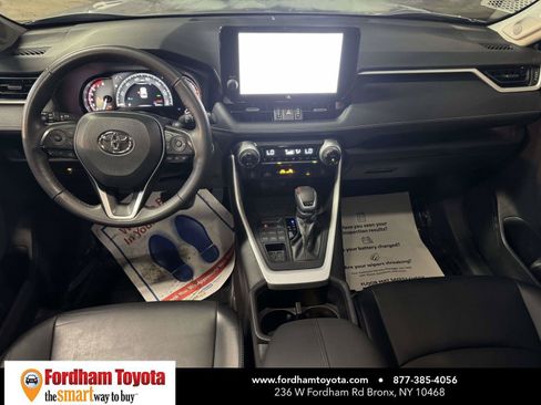 Used 2023 Toyota RAV4 XLE Premium AWD/4WD image 13