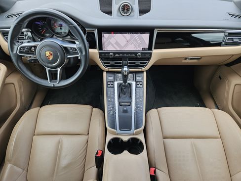 Used 2021 Porsche Macan S AWD/4WD image 24