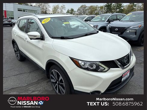 Certified 2019 Nissan Rogue Sport SL w/ Premium Package AWD/4WD image 1