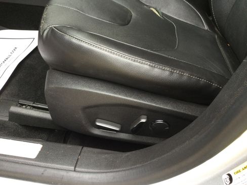 Used 2014 Ford Fusion Titanium image 8