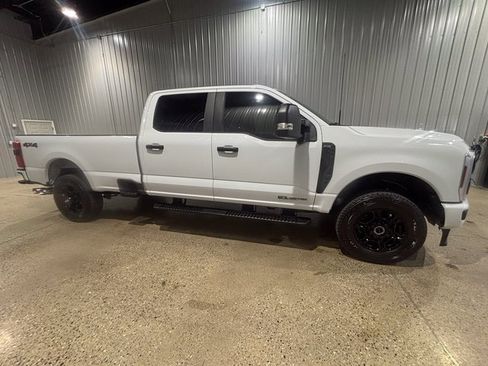 Used 2025 Ford F250 XL w/ STX Appearance Package image 6